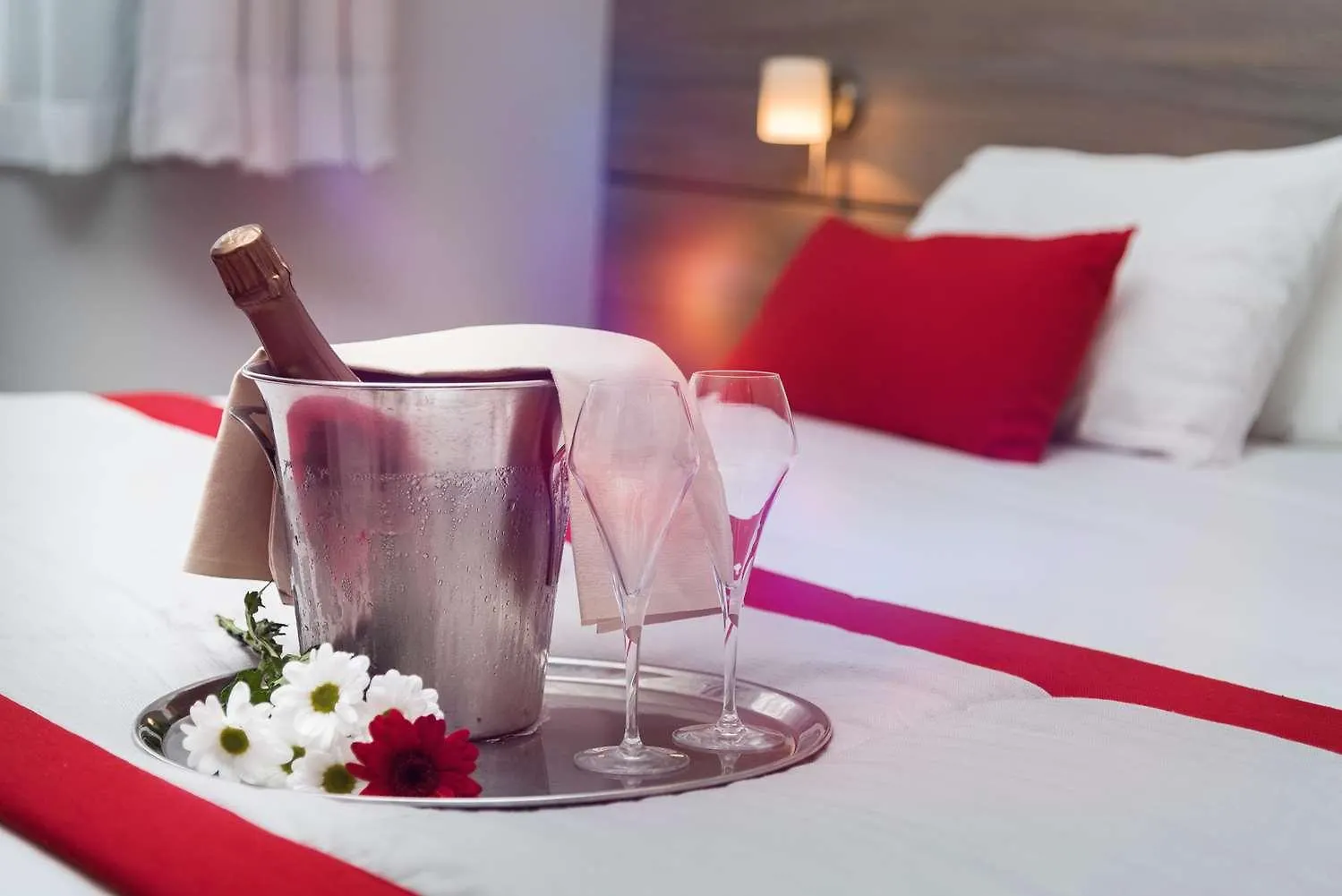 Aero 44 Hotel Charleroi